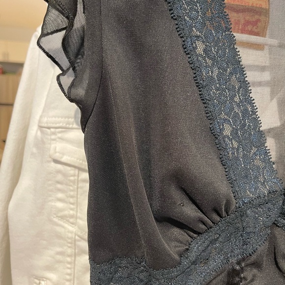 Vintage Lingerie Top (Chest Not See Through) - Picture 3 of 4